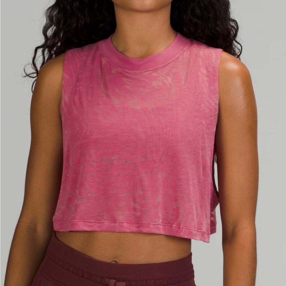 Lululemon crop tank top